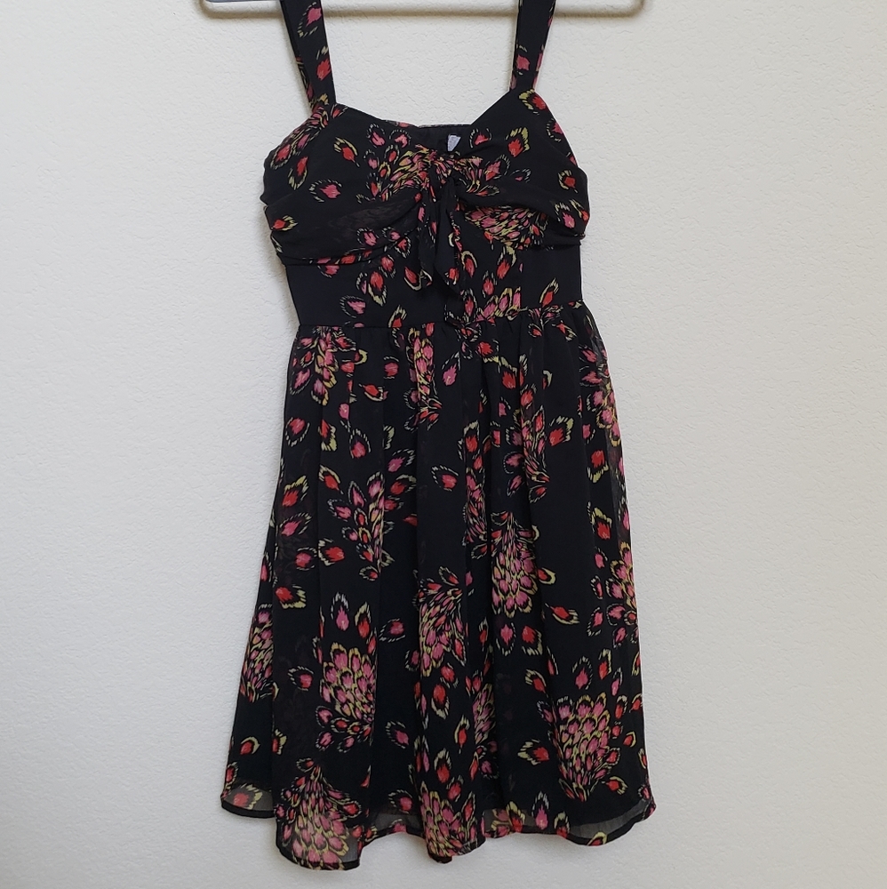 Candie's Floral Pinup Tie Dress w Back Cut Out